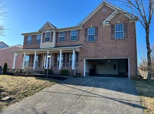 109 Cabin Branch Cir, Hendersonville, TN 37075