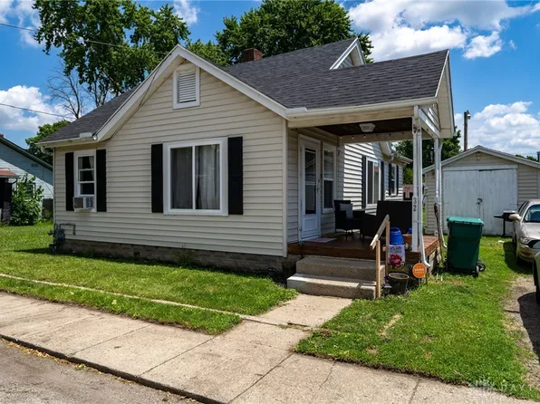 32 N Main St, North Hampton, OH 45349