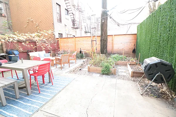 Rented by Douglas Elliman | media 8