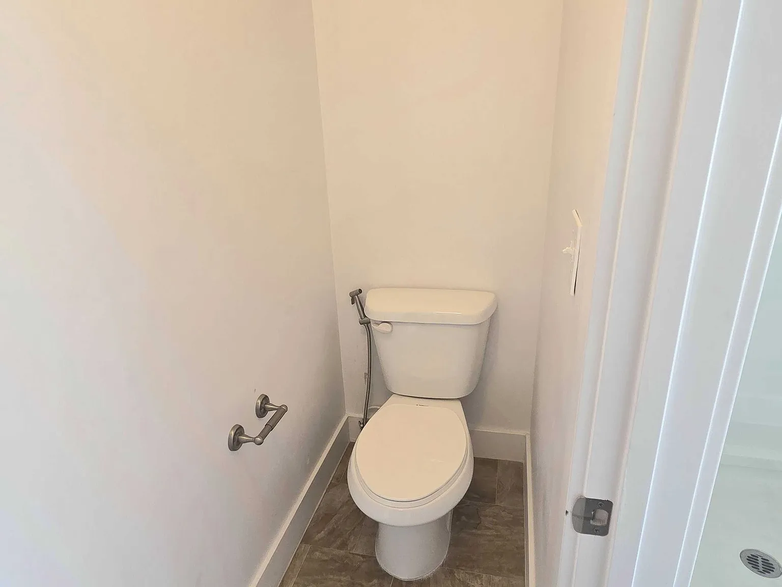 5052 Moray Court, Holladay, UT 84117 - 1 — Photo 4