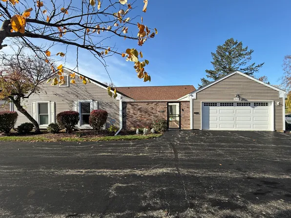 1040 Dartmouth Dr, Wheaton, IL 60189