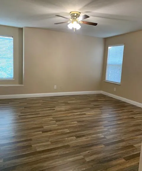 1716 Woodhaven Cir — Photo 18