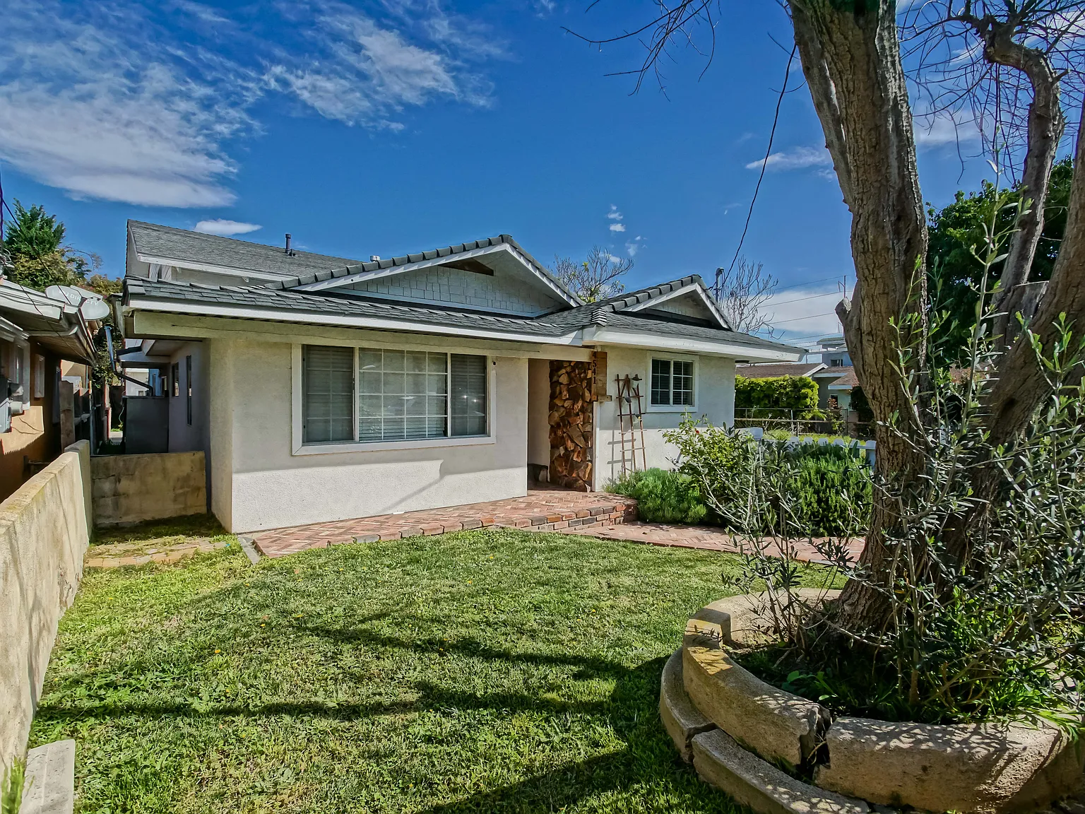 4 bed, 1200 sqft, $3,750 — Photo 3