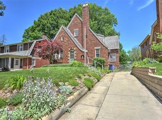 1560 W Riverview Ave, Decatur, IL 62522