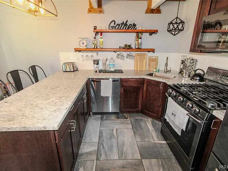 913 W Aeroplane Blvd — Photo 15