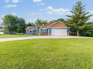 2820 Wilderness Ridge Rd SE, Alexandria, MN 56308
