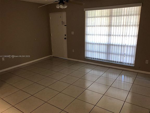 5th image of 10820 N Kendall Dr APT S6