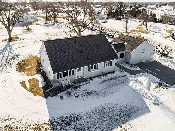 3rd image of 1806 Somerset Dr
