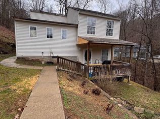 807 Nine Mile Rd, Lesage, WV 25537