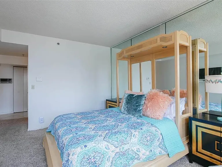 3110 Boardwalk #1703-B-1 — Photo 15