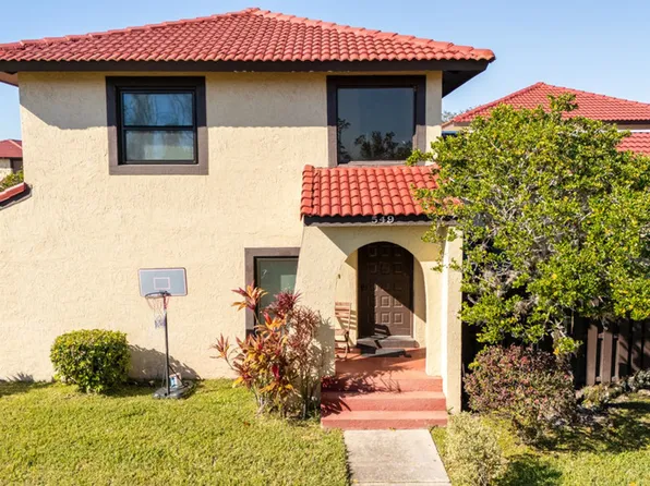 549 Hunter Cir, Kissimmee, FL 34758