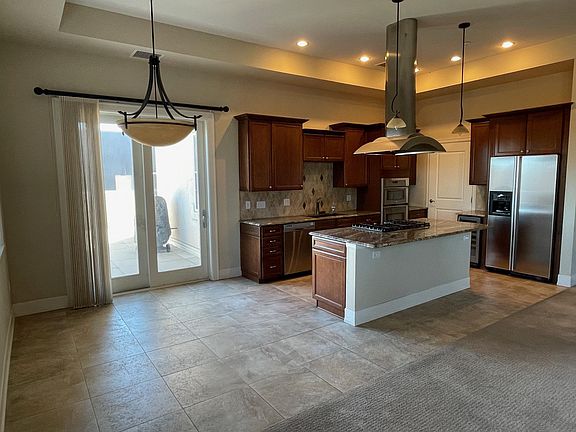 5th image of 2200 S University Blvd APT 506