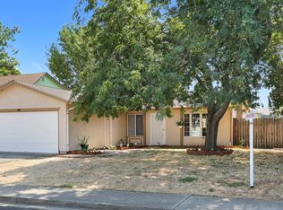 172 Hyannis Ct, Vacaville, CA 95687