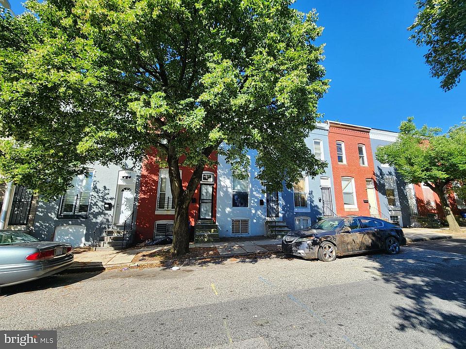 2nd image of 2414 Francis St