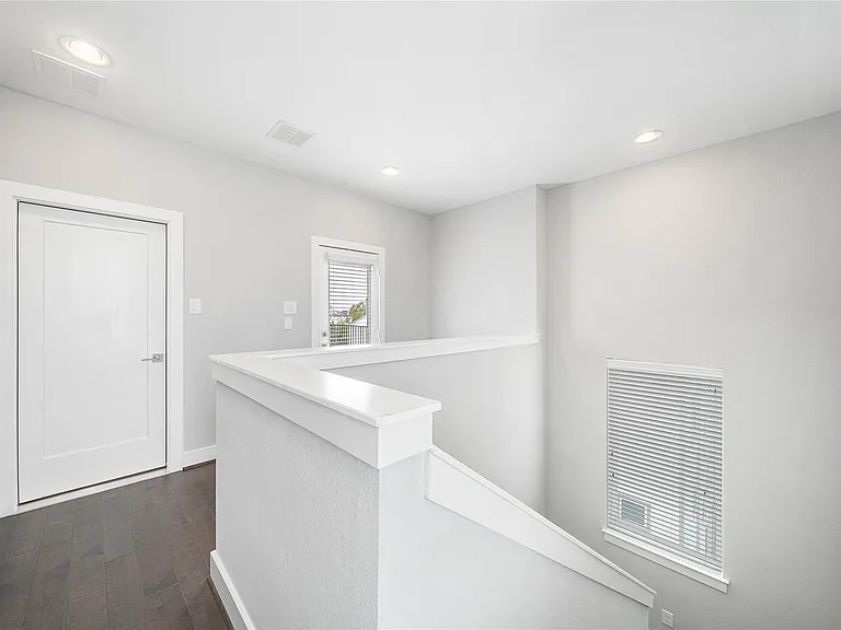 8411 Hempstead Rd #A — Photo 31