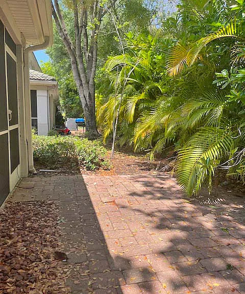 Outdoor Paver Patio - Grill Area
