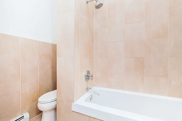 Rented by Nooklyn NYC LLC | media 55