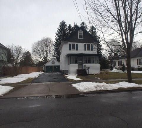 2nd image of 418 Kinsley St