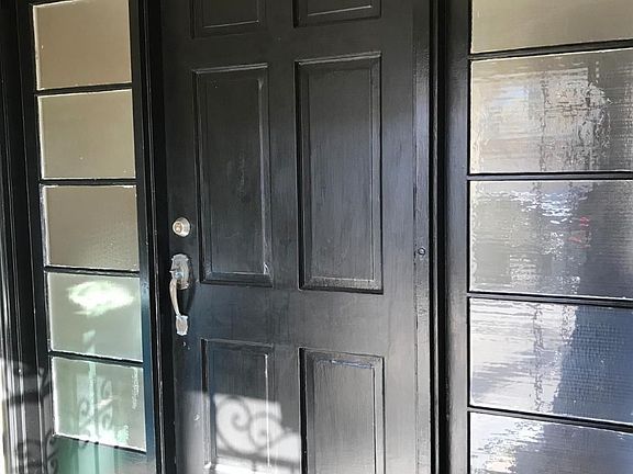 2nd image of 2618 46th Ave