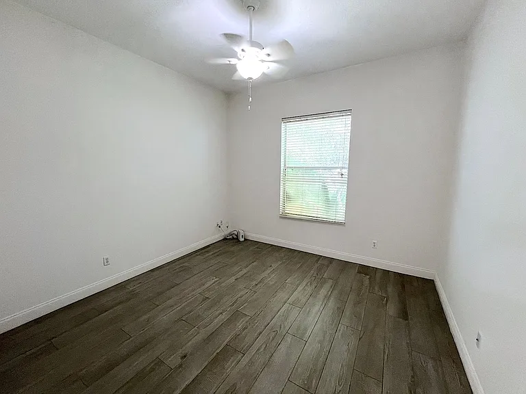 27 Empress Ln — Photo 28