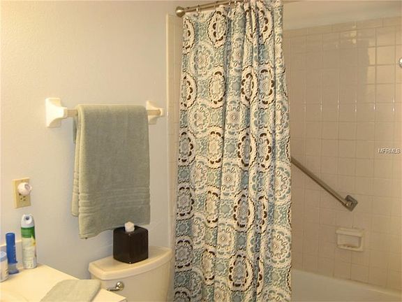 4th image of 4825 W McElroy Ave #D112