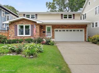 346 8th Ave, La Grange, IL