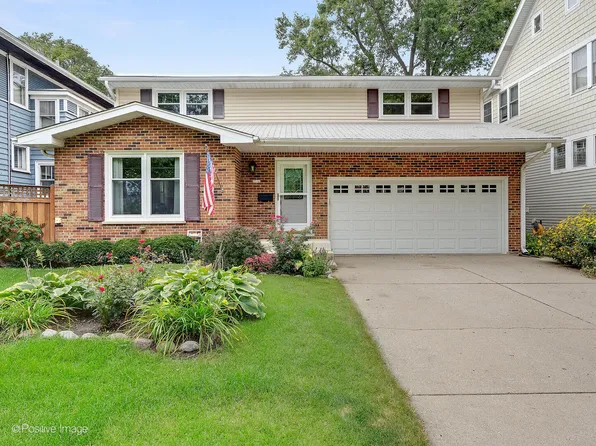 346 8th Ave, La Grange, IL 60525