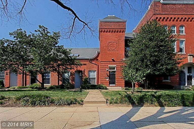 Exterior (Front)