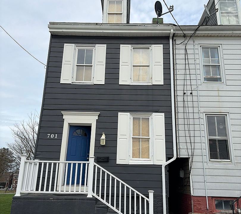 1st image of 701 Vander Ave