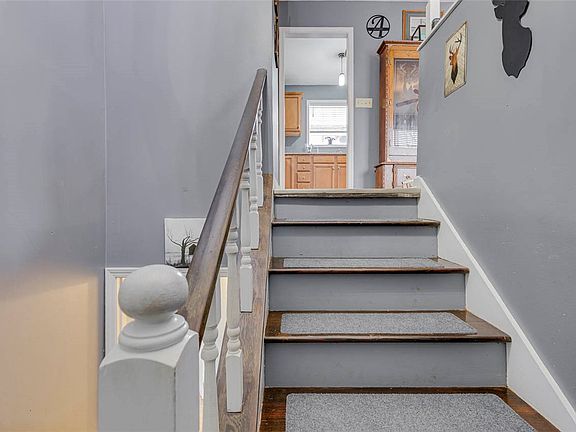 4th image of 115 Shadow Hills Ln