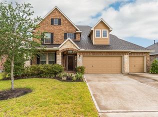 332 W Bend Dr, League City, TX 77573