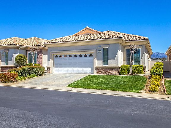 3rd image of 526 Brooklawn Dr