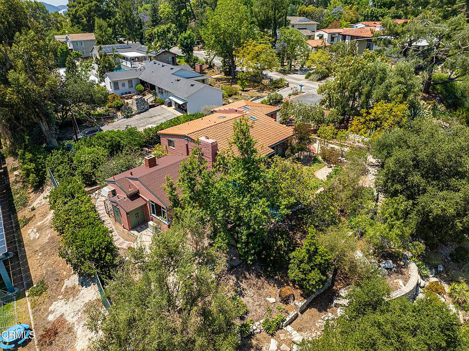 1st image of 2300 El Moreno St