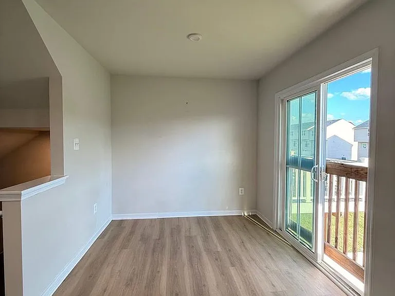 14 Snickers Ct — Photo 6