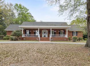 1010 Club Ln, Sumter, SC 29154