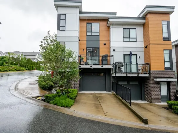 20087 68th Ave #26, Langley, BC V2Y 0Y3