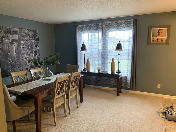 3rd image of 2356 Blossom Dr