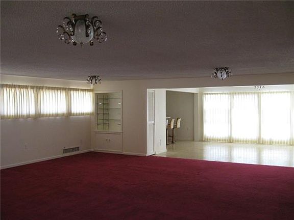 2nd image of 1701 Belmont Blvd