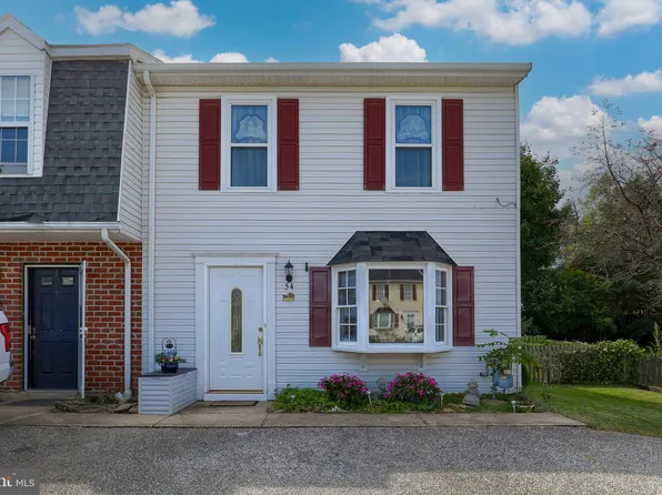 54 Kings Way, Stewartstown, PA 17363