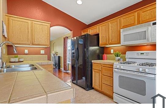 4th image of 6585 Rancho Pico Way