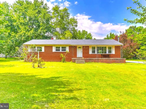 8920 Marshall Corner Rd, Pomfret, MD 20675