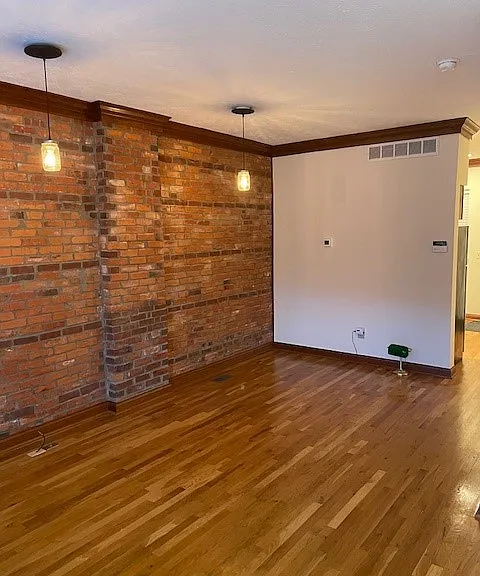 16 Clark Pl — Photo 4