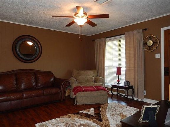5th image of 108 Gumwood Dr