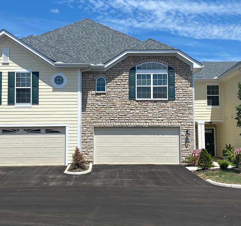 1st image of 249 Lake Cove Dr #249