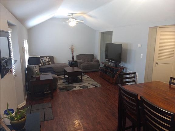 2nd image of 3514 Woodend Ave