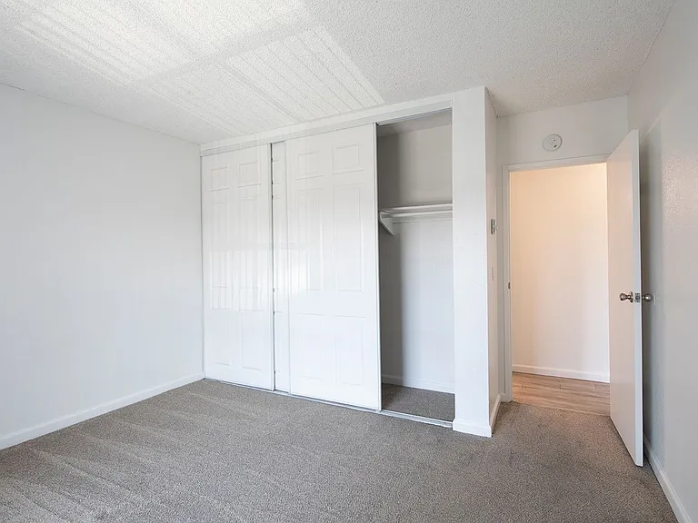 Volterra Apartments — Photo 71