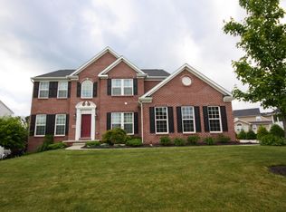 214 Windham Ln, Mars, PA 16046