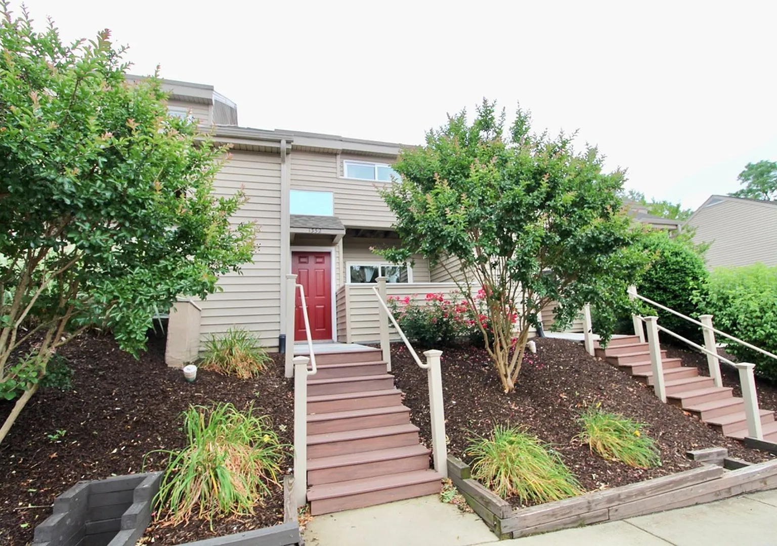 Camden Townhomes 1352 — Photo 1