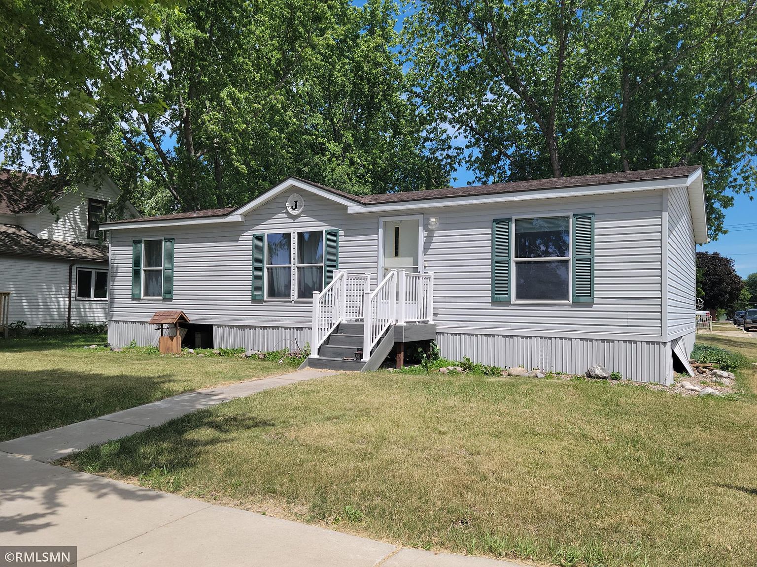 61 W 11th St, Gibbon, MN 55335 Zillow