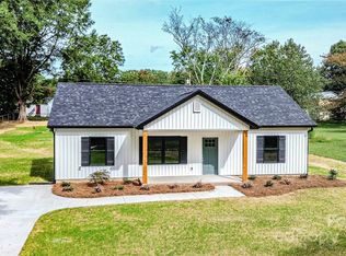 706 McDaniel Rd, Kings Mountain, NC 28086